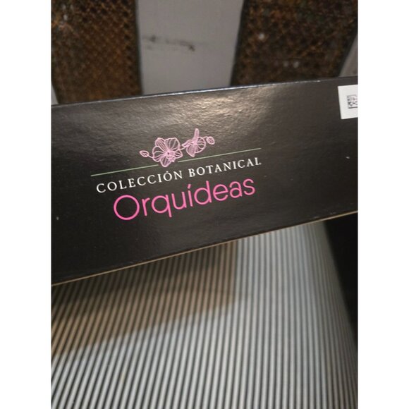 NEW Lego 10311 The Botanical Collection Orchid NIB 608 Pieces - Picture 9 of 12